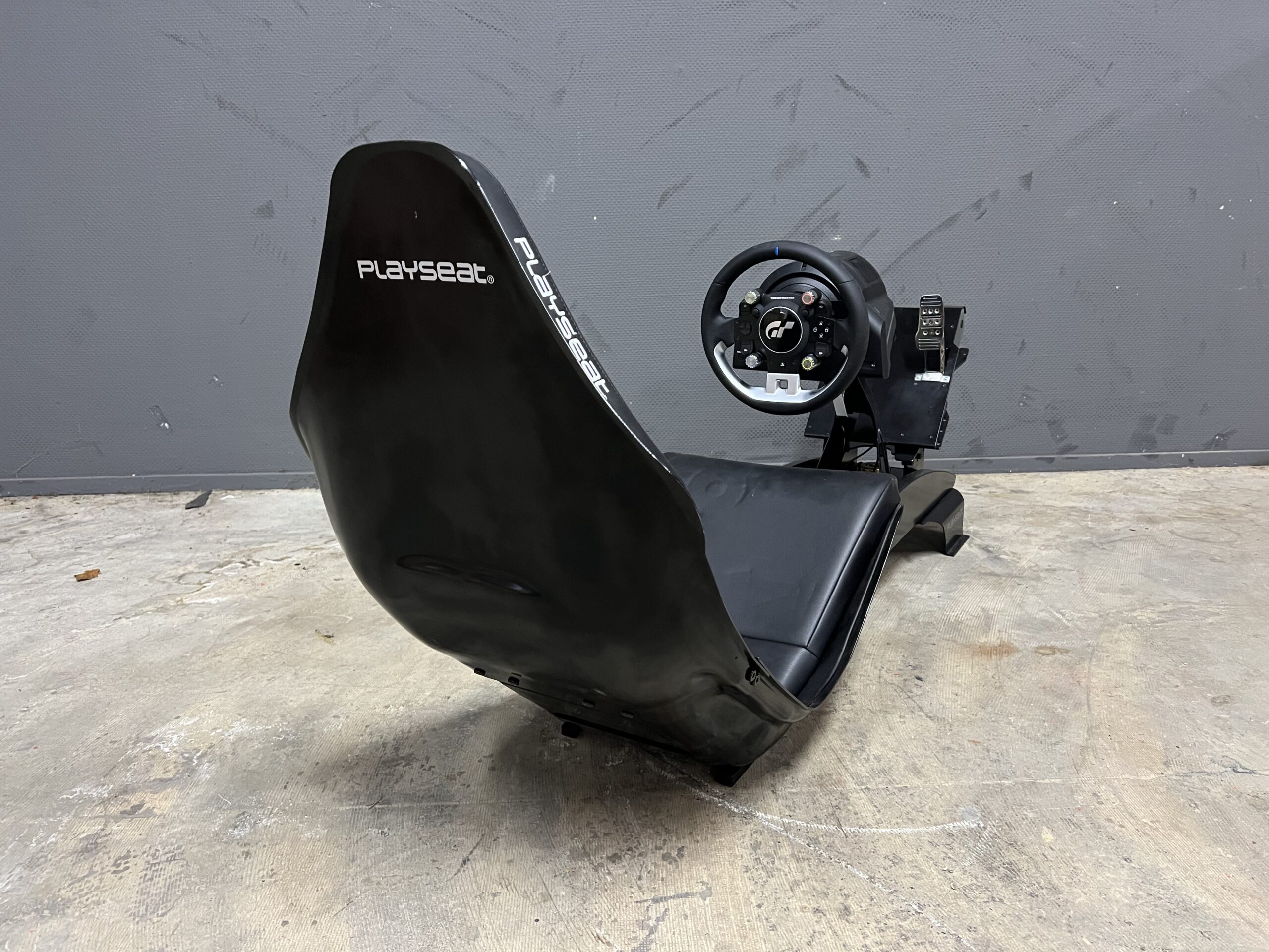 Playseat F1 pro zwart + Thrustmaster T-GT - Afbeelding 3