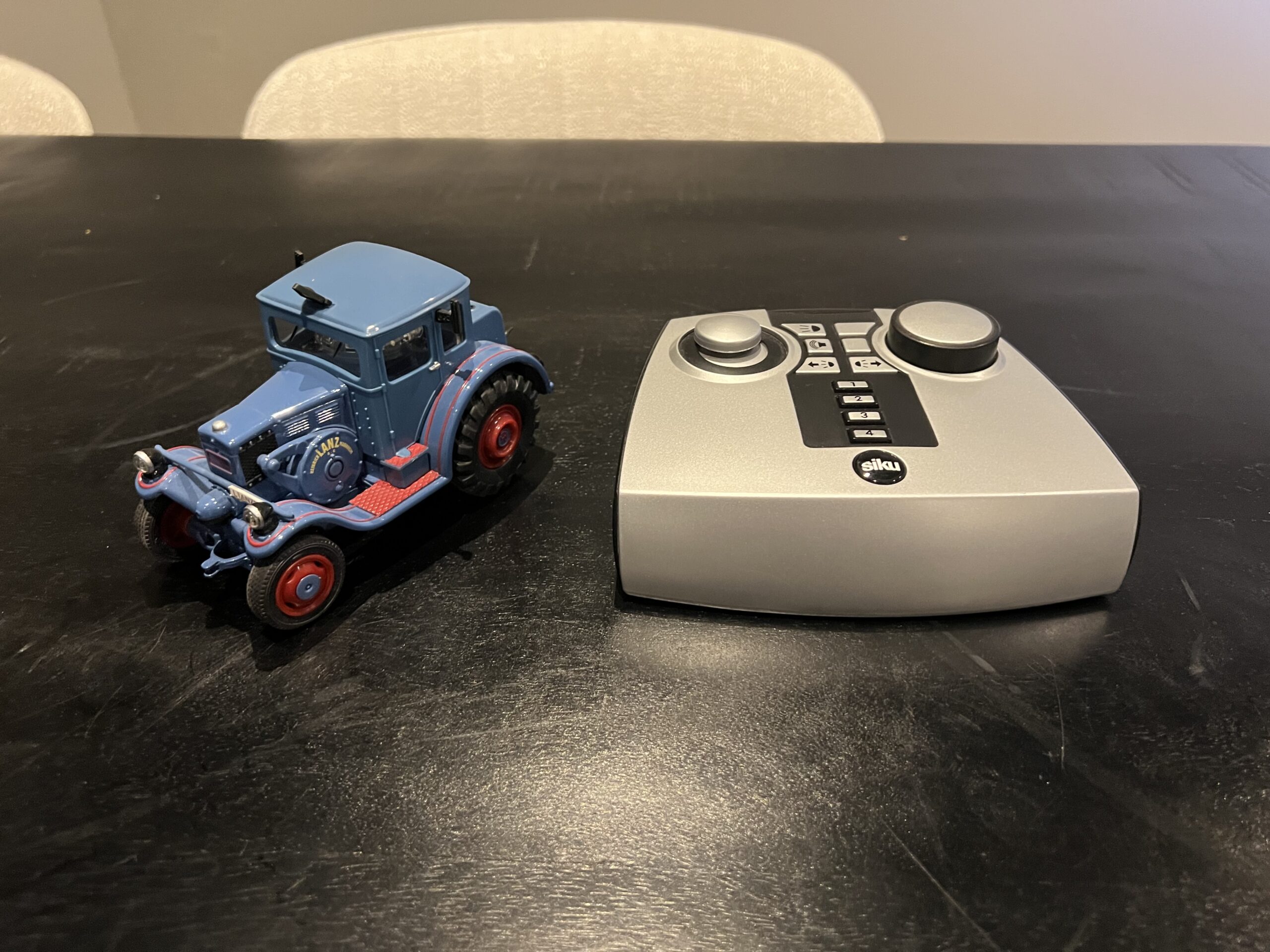 Siku control lanz
