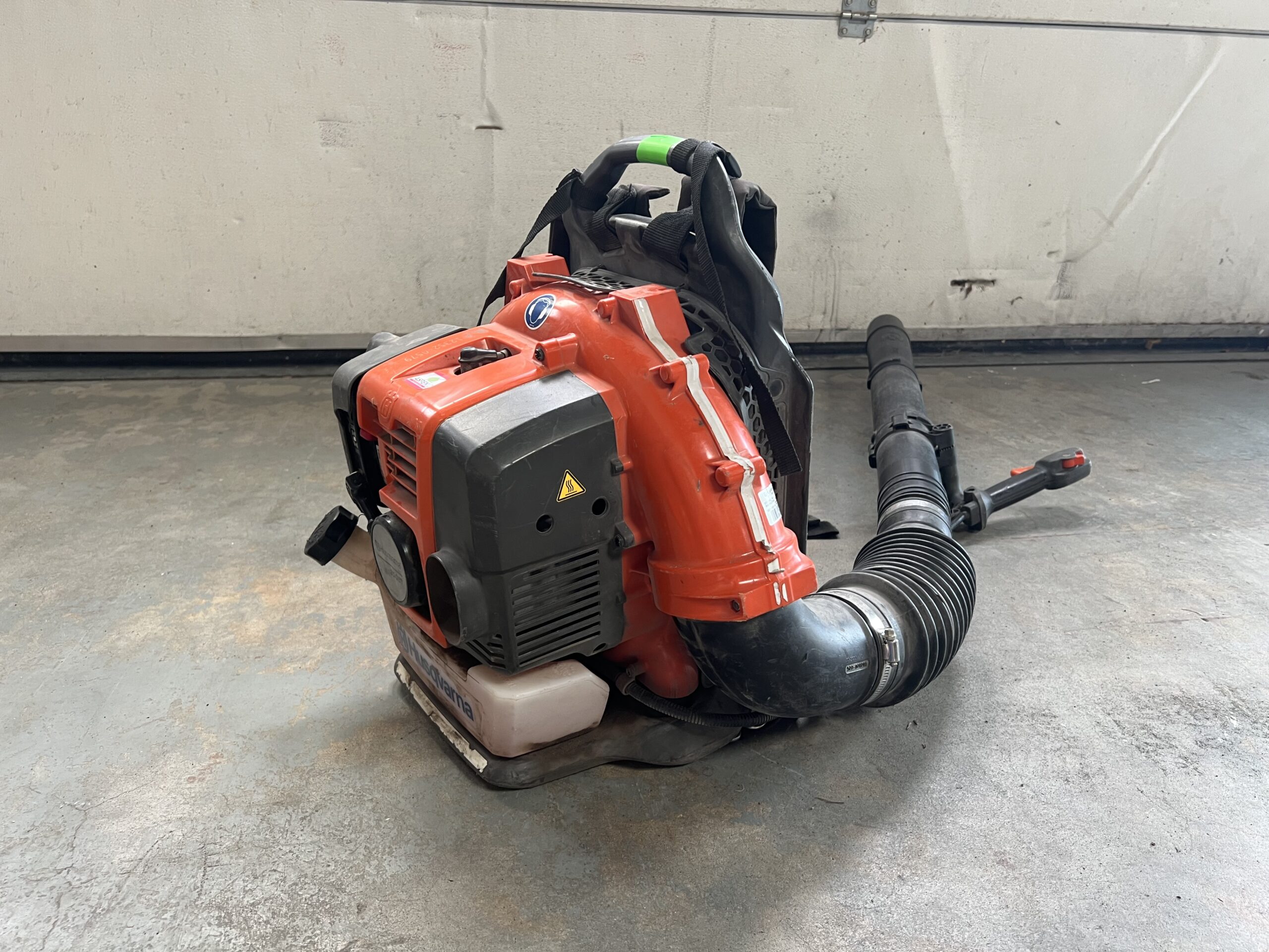 Husqvarna 350 BT bladblazer | Gratis fles aspen! - Afbeelding 2
