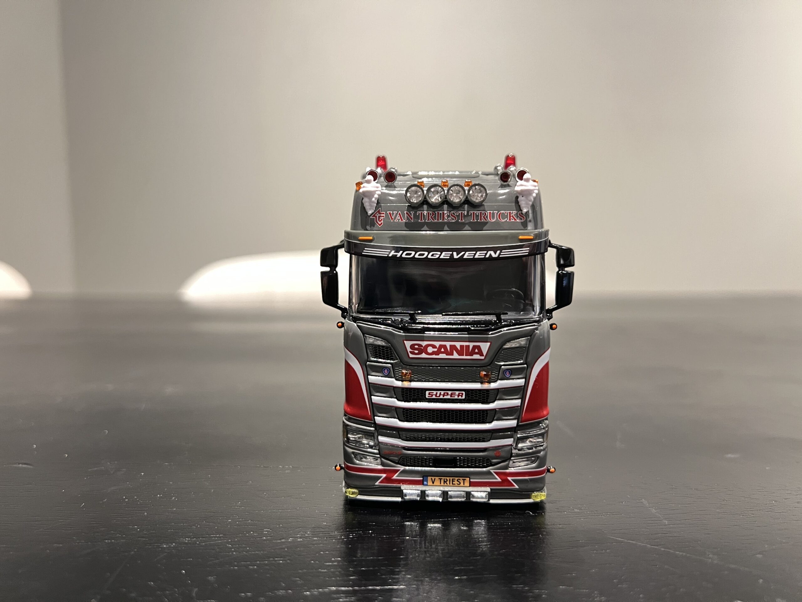 WSI Scania 660s Van Triest Trucks - Afbeelding 6