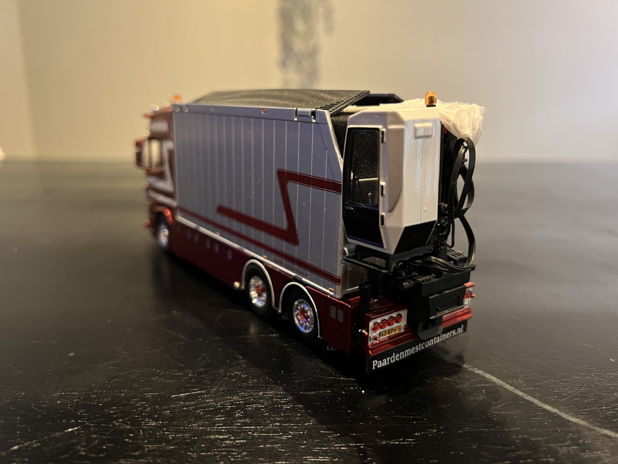 Tekno Scania G&J Van Leeuwen - Afbeelding 4