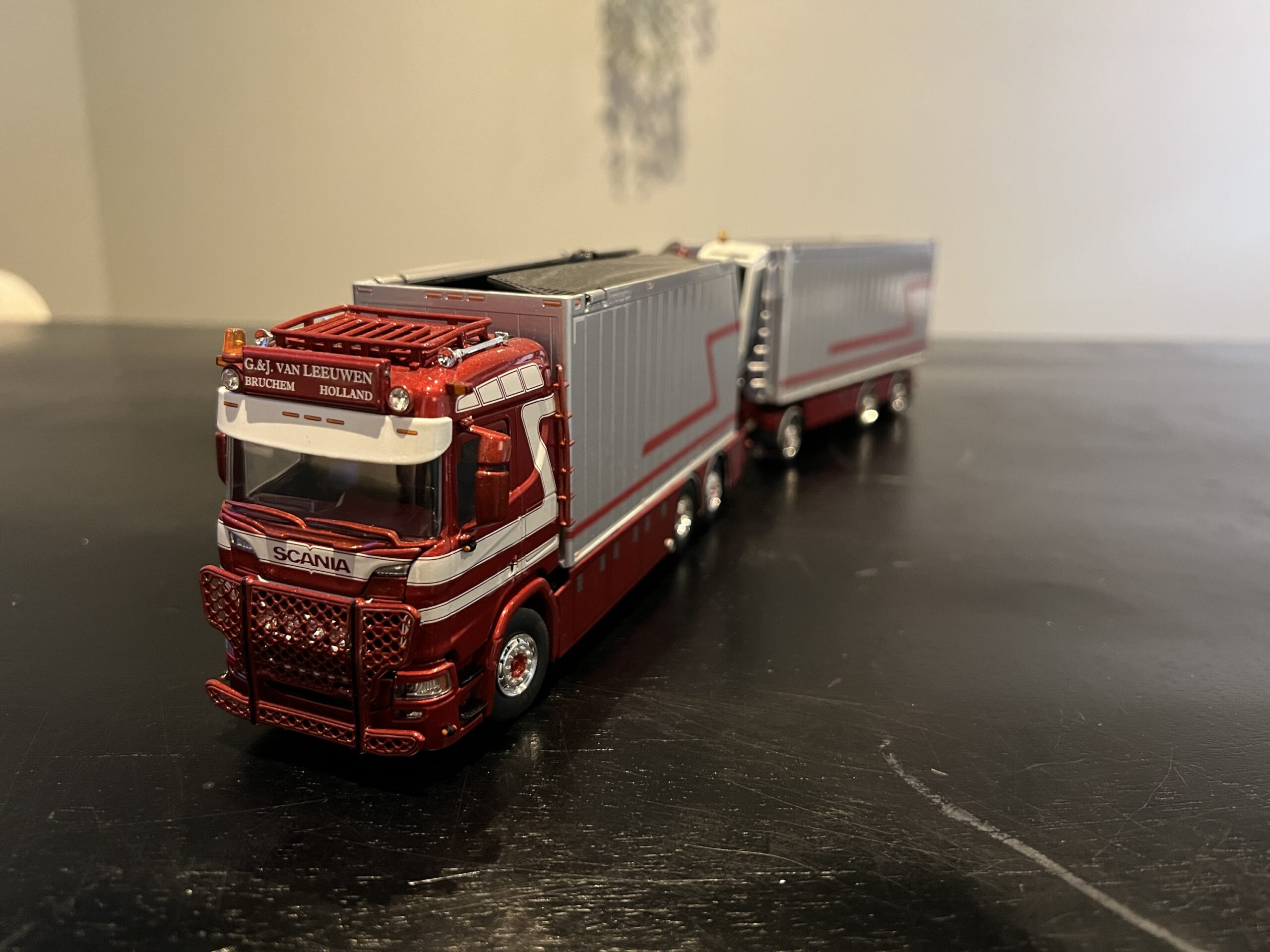 Tekno Scania Next Gen R580 G&J Van Leeuwen - Afbeelding 2